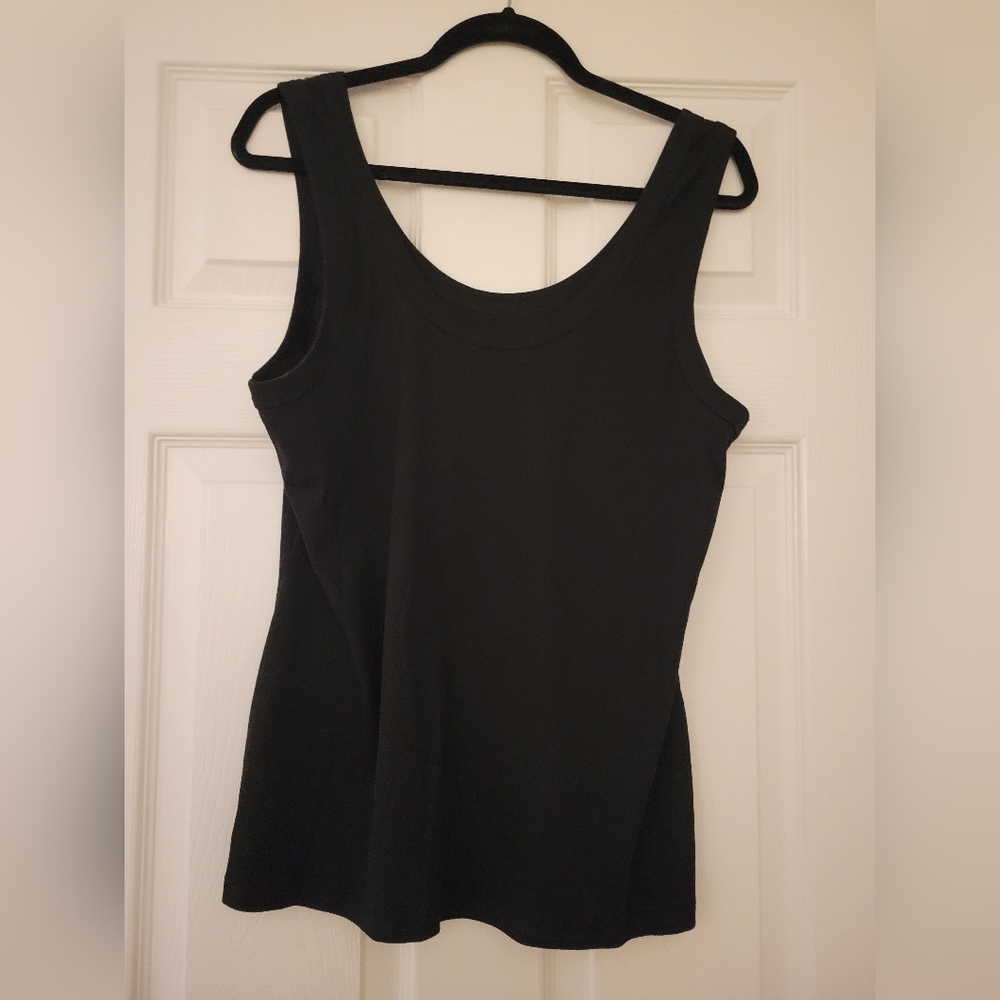 Womens Black Scoop Neck Tank Sz 1X - Picture 2 of 4